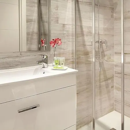 Apartamento Bermingham, Junto A La Playa 公寓 *